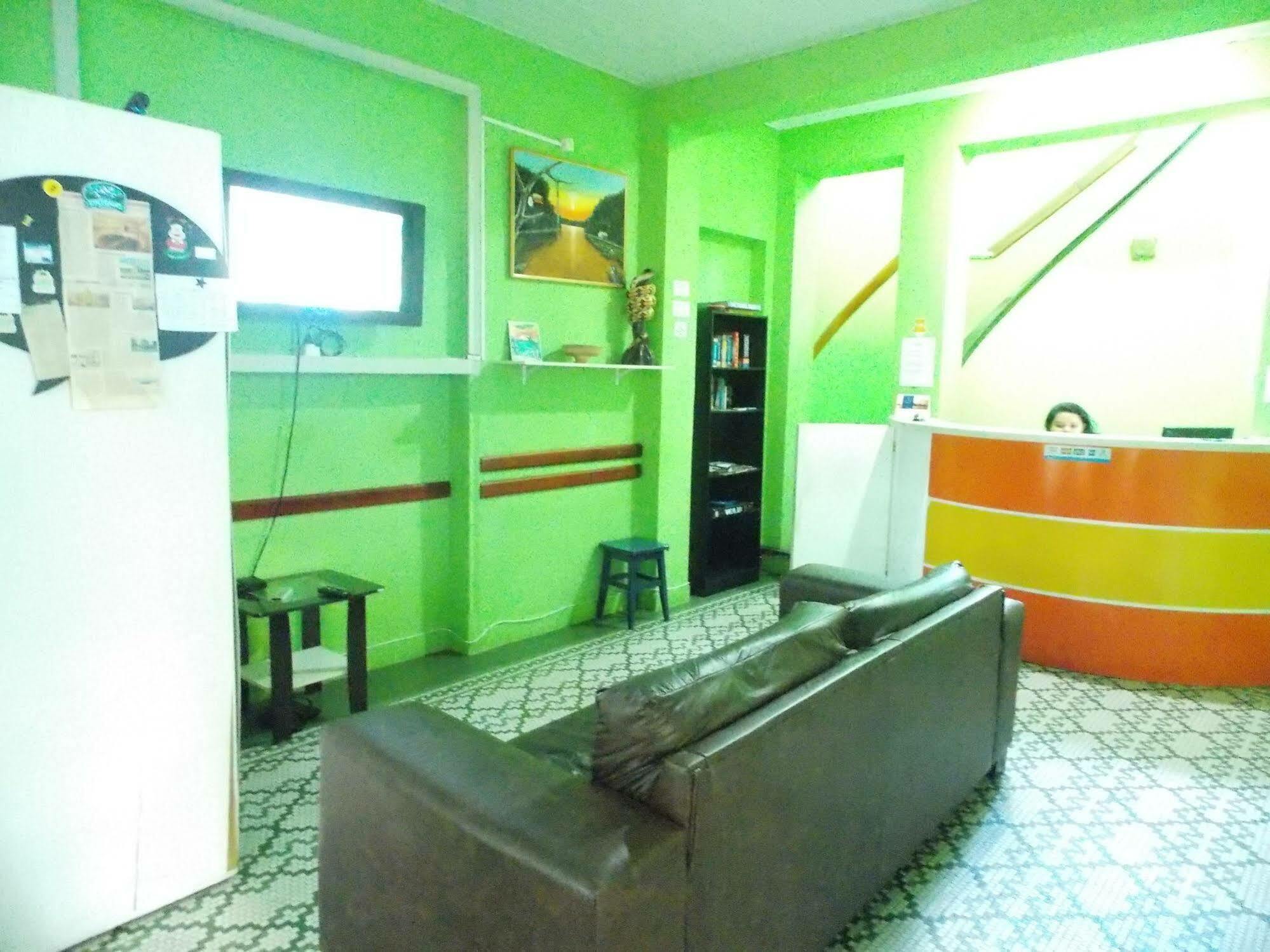 Ajuricaba Backpackers Hostel *